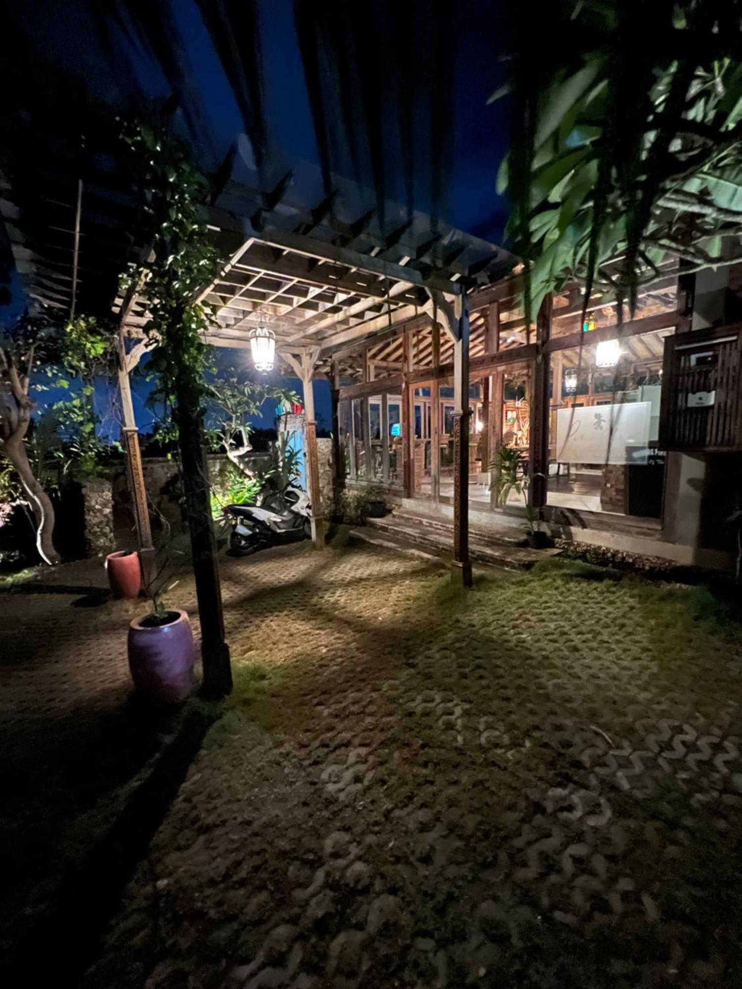 Pinokkio B&B Restaurant Ungasan Zewnętrze zdjęcie