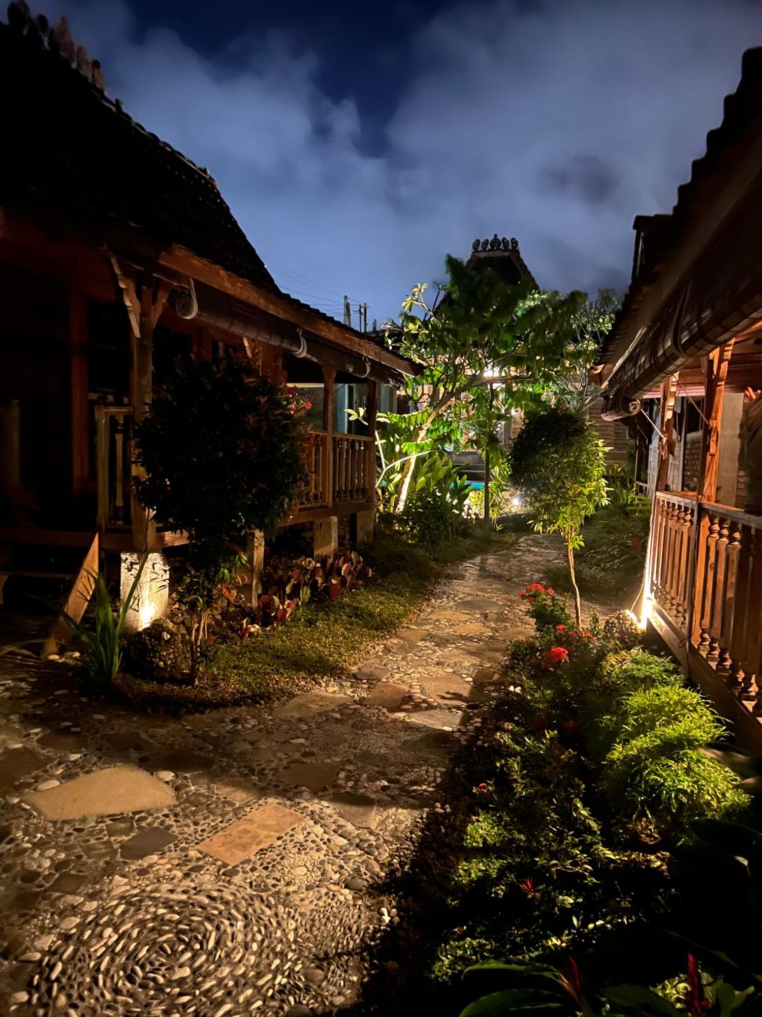 Pinokkio B&B Restaurant Ungasan Zewnętrze zdjęcie
