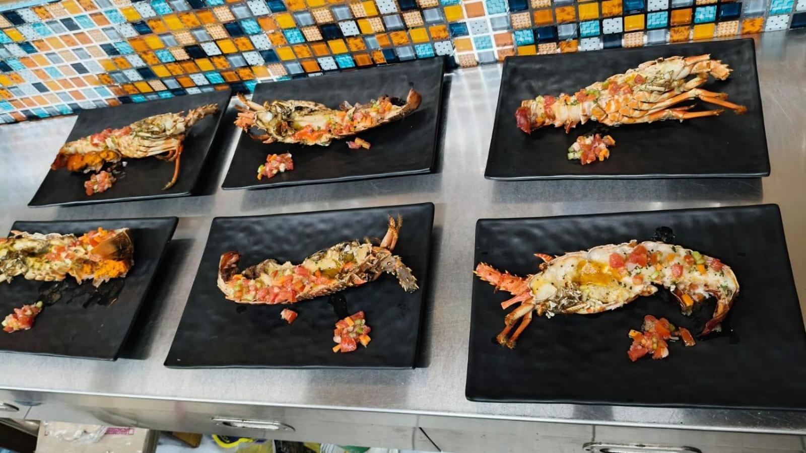 Pinokkio B&B Restaurant Ungasan Zewnętrze zdjęcie
